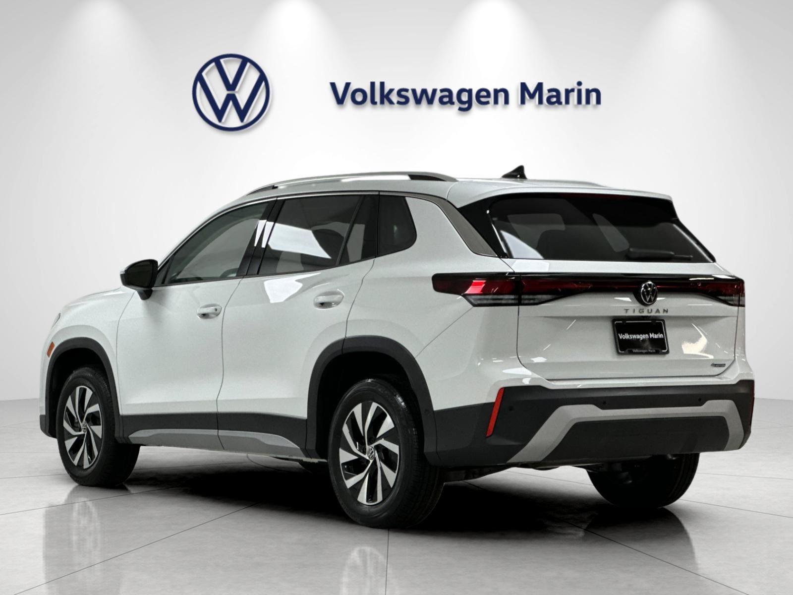 New 2026 Volkswagen Tiguan S AWD/4WD image 3