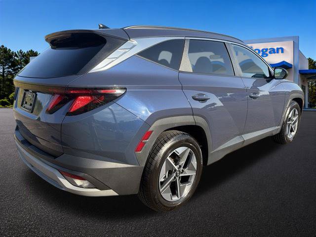 Used 2025 Hyundai Tucson SEL FWD image 3