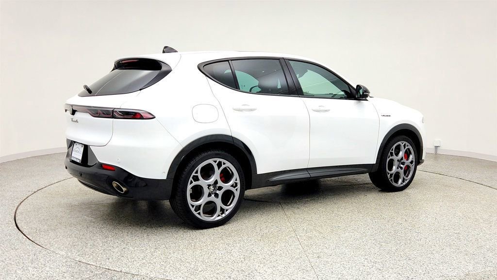Used 2024 Alfa Romeo Tonale Veloce image 5