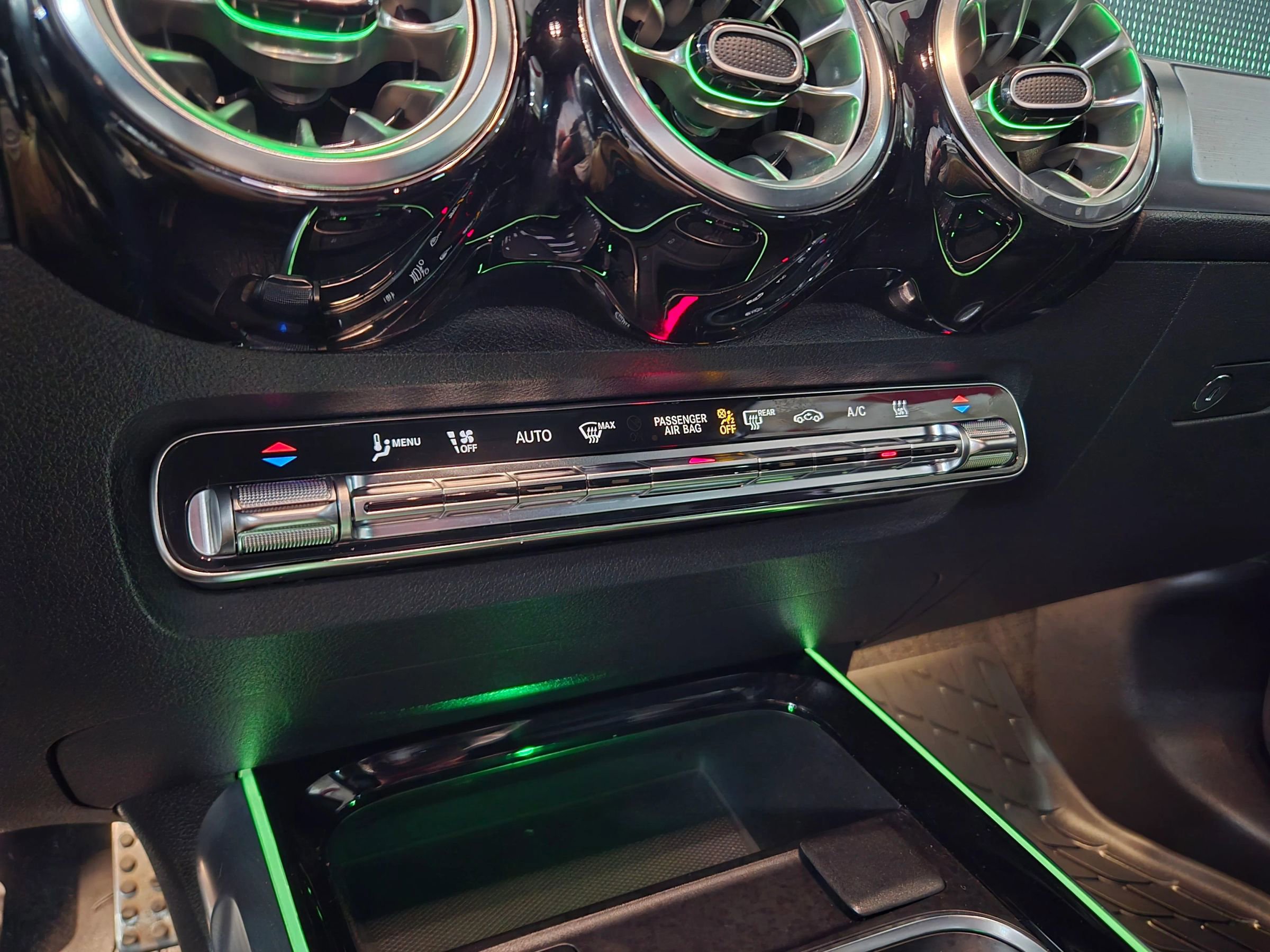 Used 2023 Mercedes-Benz EQB 350 4MATIC SUV image 42