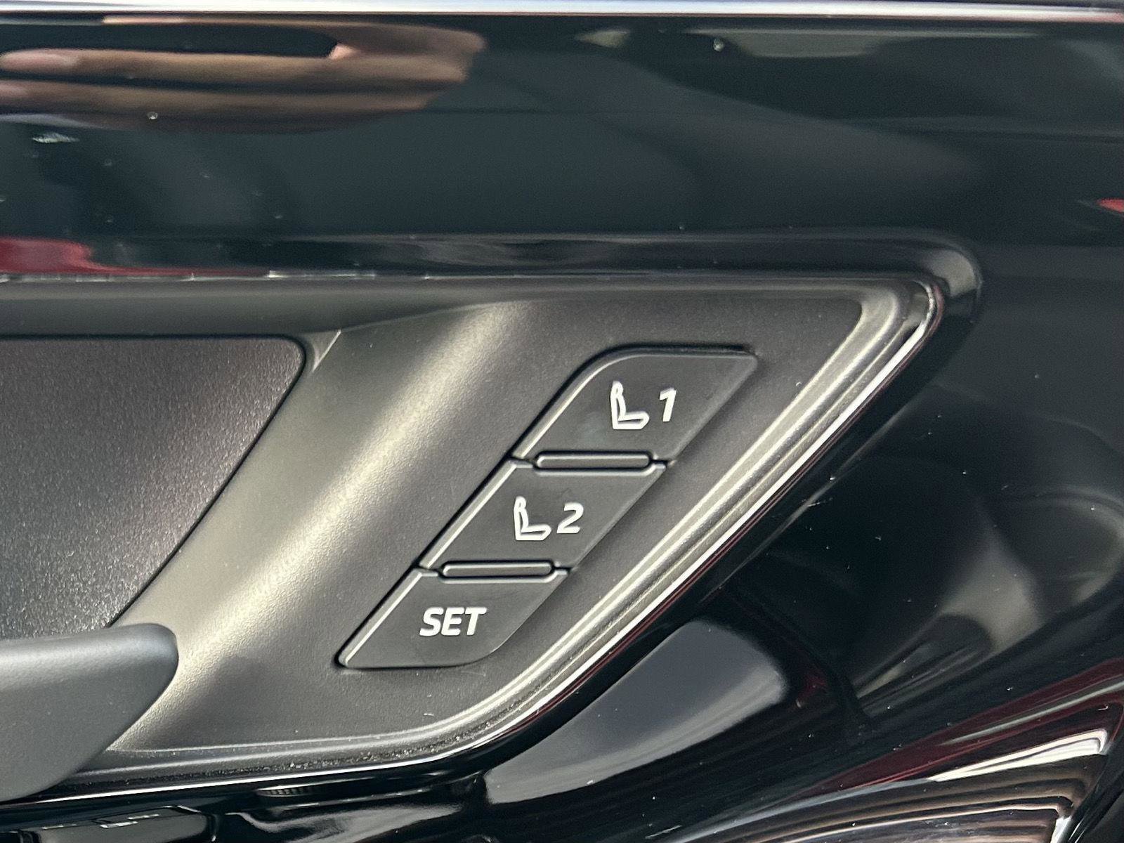 Used 2023 Subaru Solterra AWD image 12