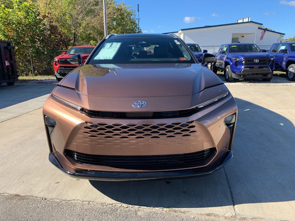 New 2025 Toyota Crown Signia image 8