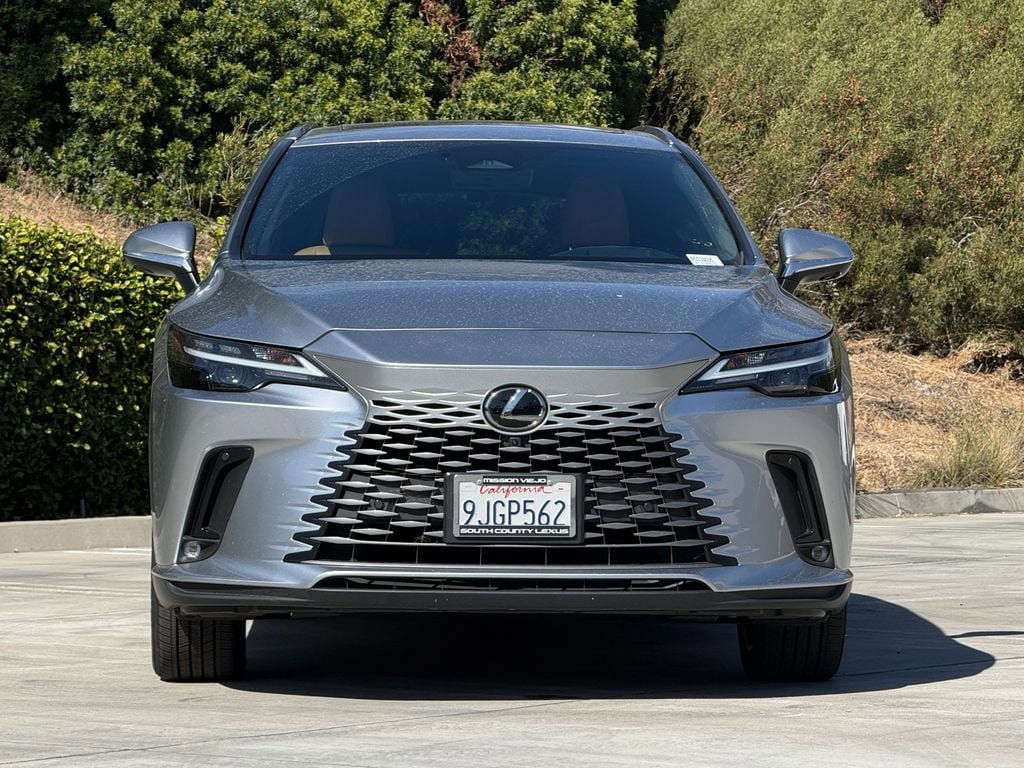 Certified 2023 Lexus RX 350 Premium Plus w/ Cold Area Package AWD/4WD image 4