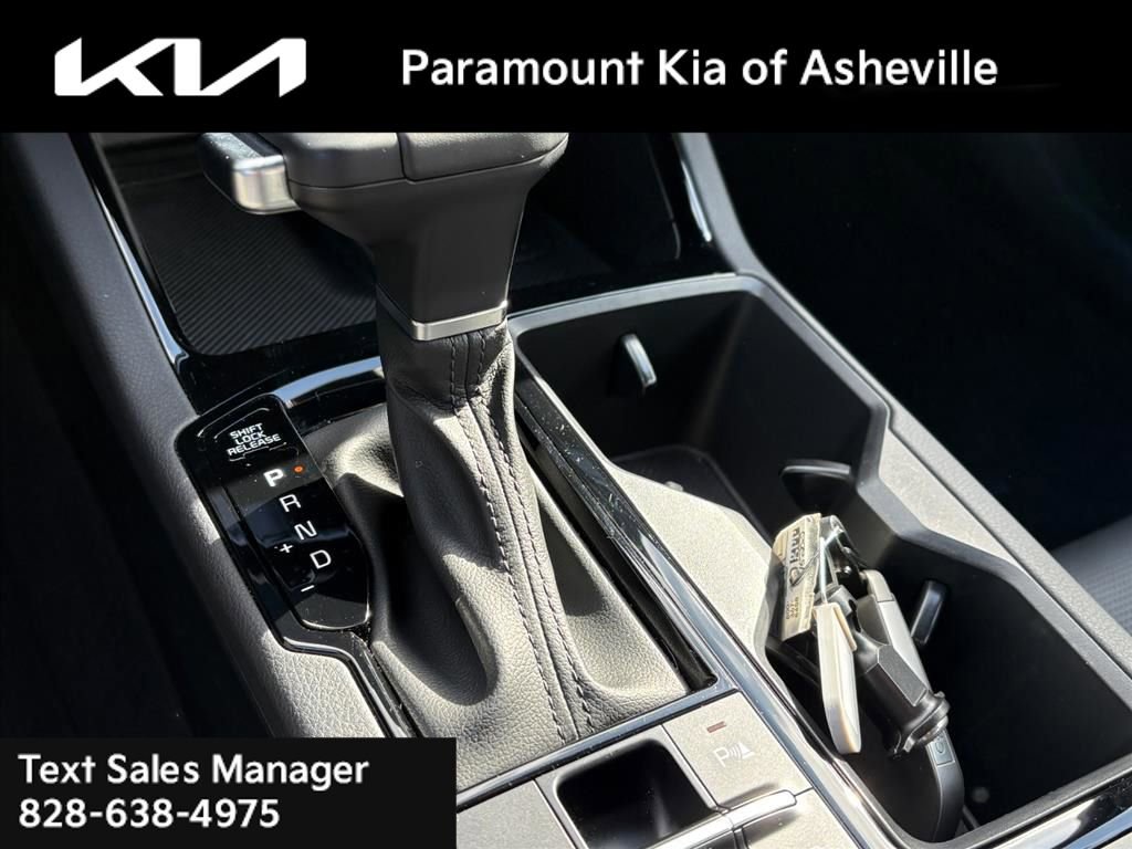 Used 2025 Kia K5 GT-Line w/ GT-Line Premium Package image 27
