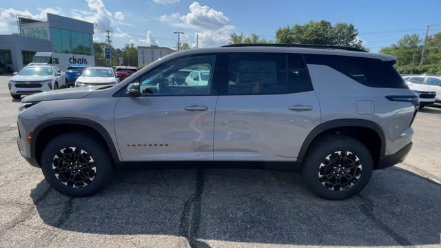 New 2027 Chevrolet Traverse Z71 w/ Driver Confidence Package AWD/4WD image 7