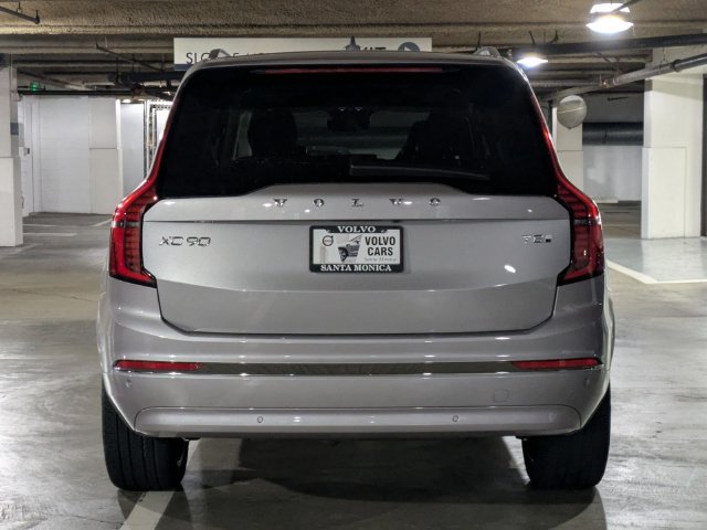 New 2026 Volvo XC90 T8 Plus w/ Protection Package AWD/4WD image 4