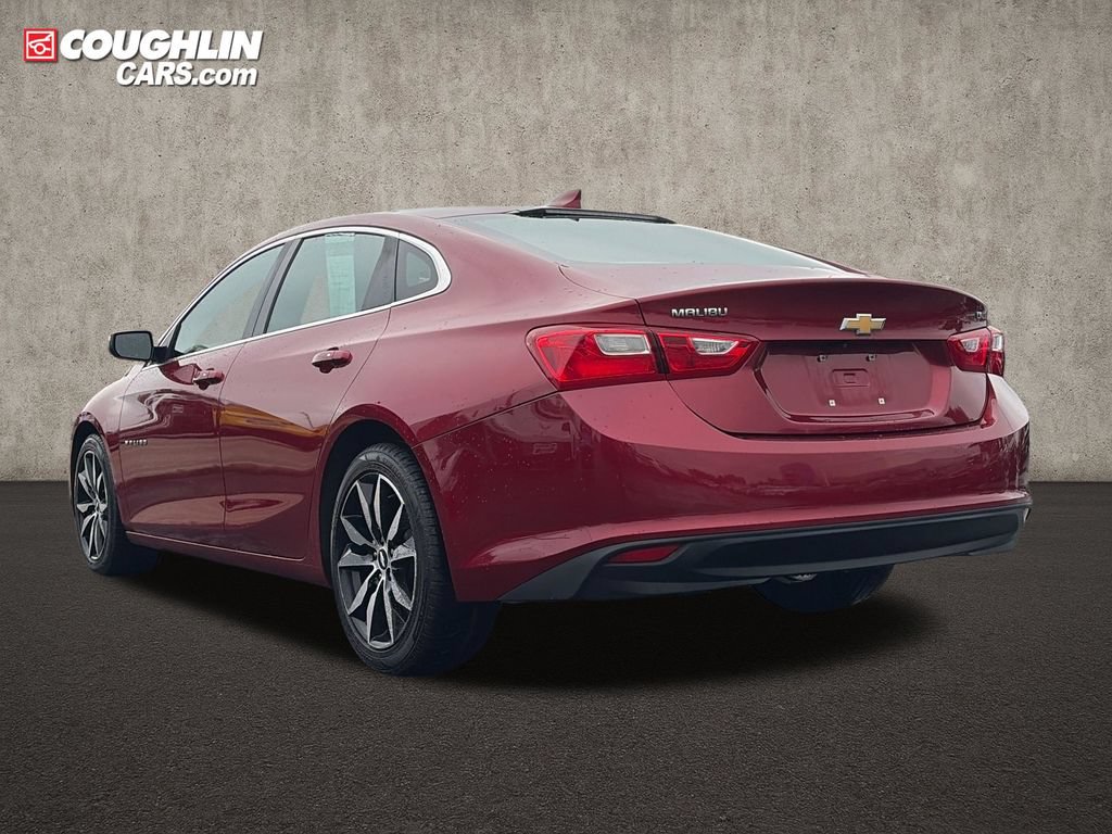 Used 2018 Chevrolet Malibu LT FWD image 5