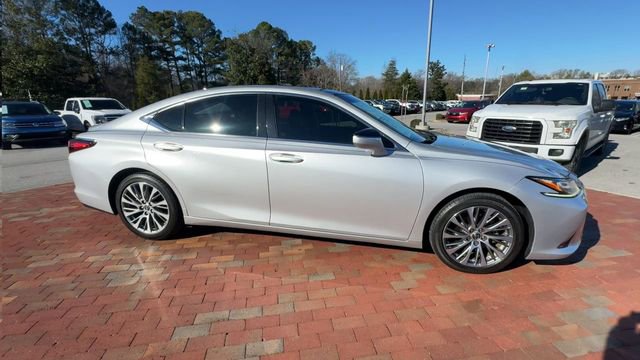 Used 2019 Lexus ES 350 w/ Accessory Package 2 image 4