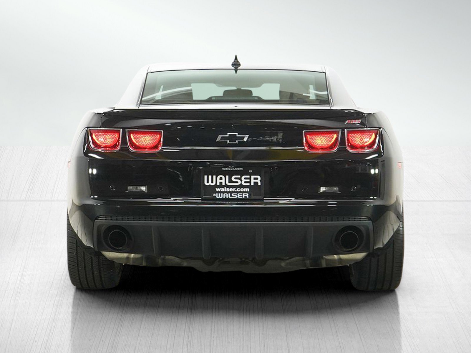 Used 2013 Chevrolet Camaro SS w/ RS Package RWD image 4
