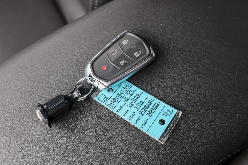 Used 2023 Cadillac XT6 Premium Luxury w/ Technology Package image 36