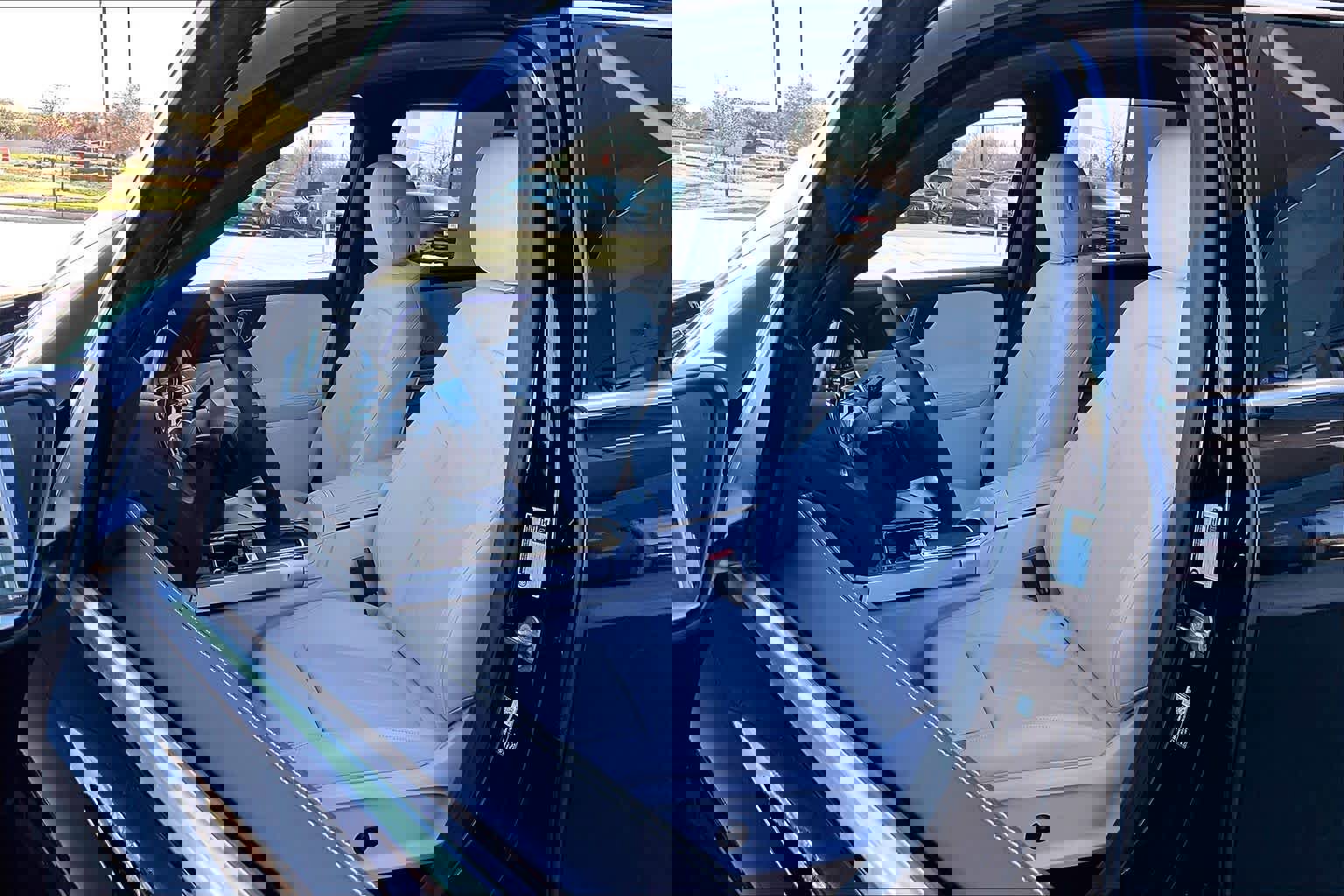 New 2026 Mercedes-Benz GLB 250 4MATIC image 9