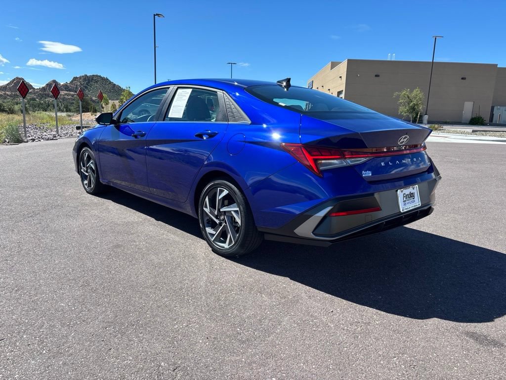 Used 2025 Hyundai Elantra Limited FWD image 6