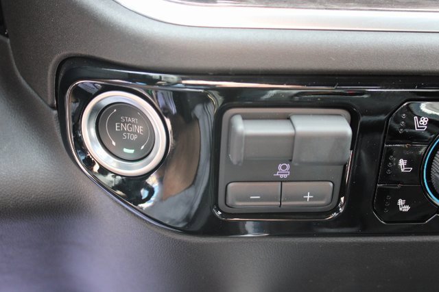 New 2025 Chevrolet Silverado 1500 LTZ image 11