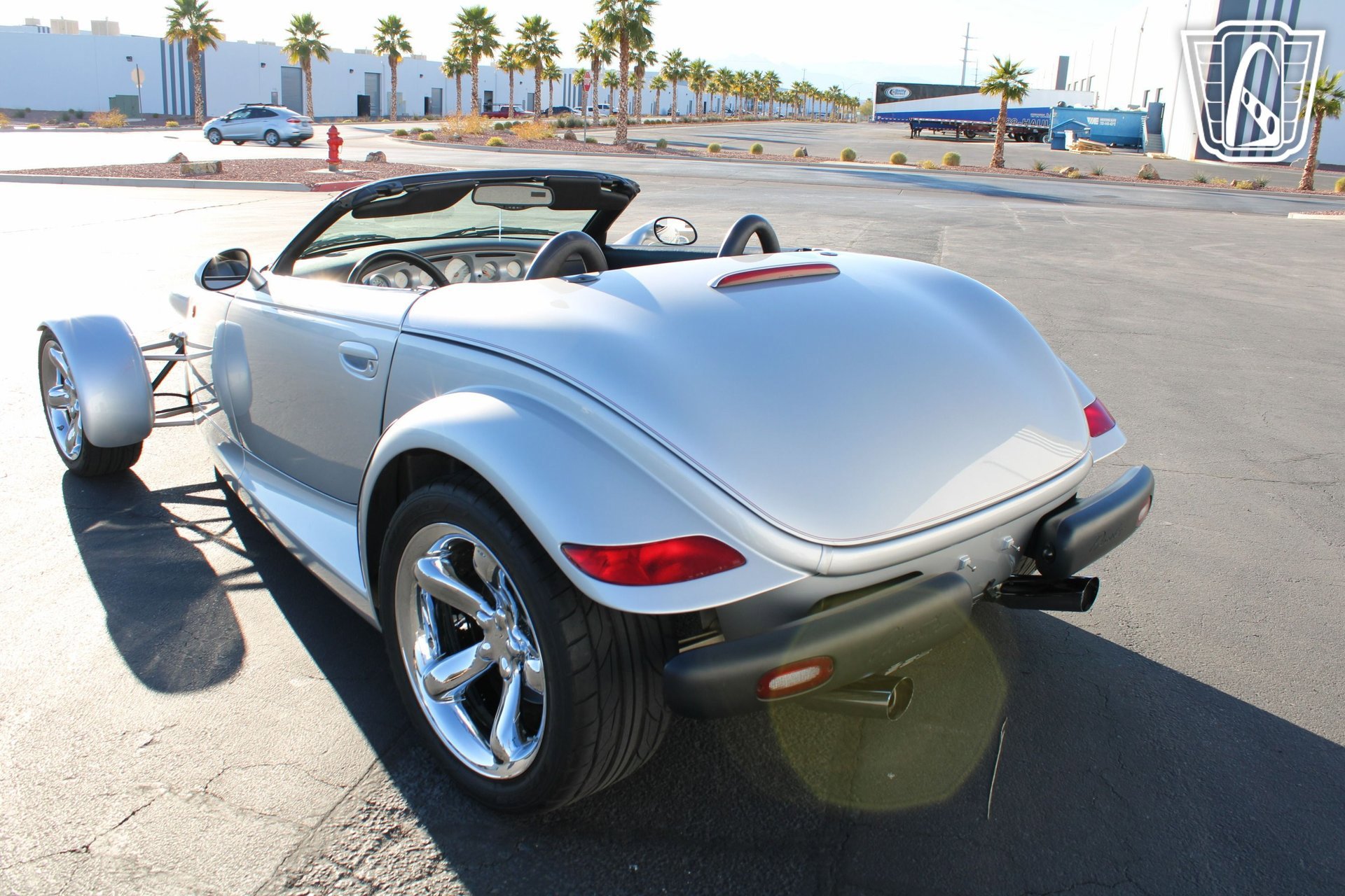 Used 2001 Plymouth Prowler RWD image 4