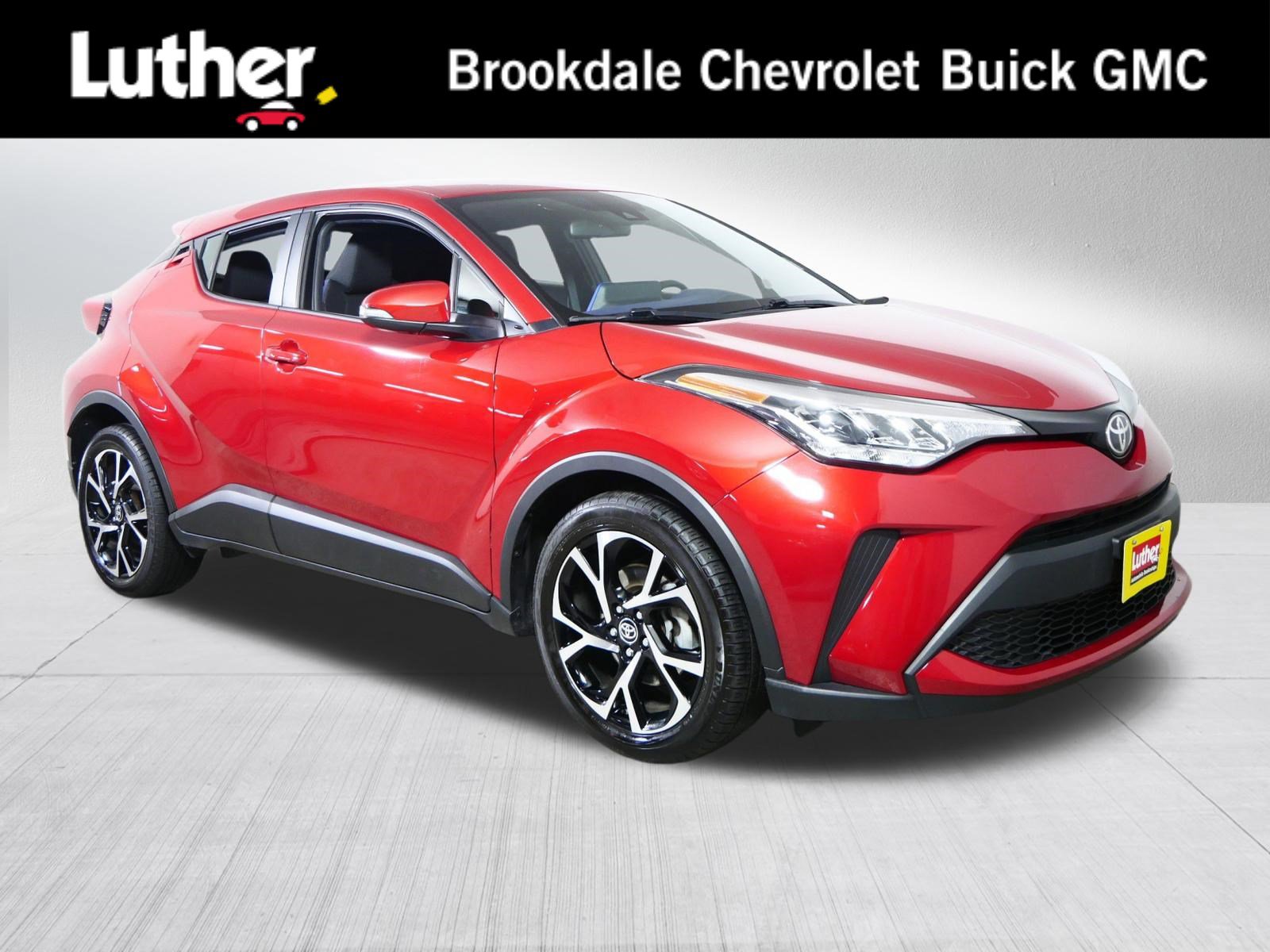 Used 2020 Toyota C-HR XLE FWD image 1