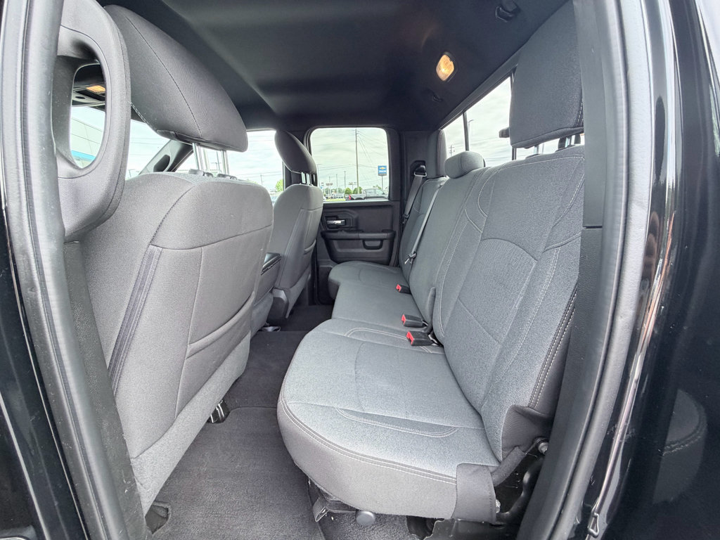 Used 2022 RAM 1500 Classic Warlock AWD/4WD image 28
