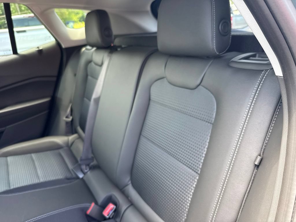 New 2026 Chevrolet Trax LT w/ LT Convenience Package FWD image 20