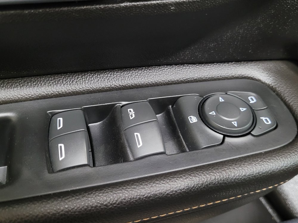 Used 2020 GMC Terrain SLT FWD image 27