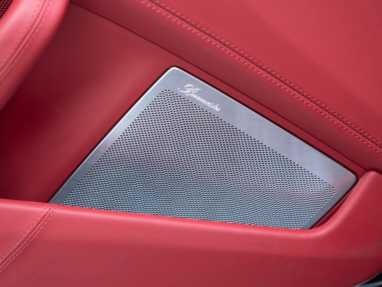 Used 2025 Porsche 911 Turbo image 26