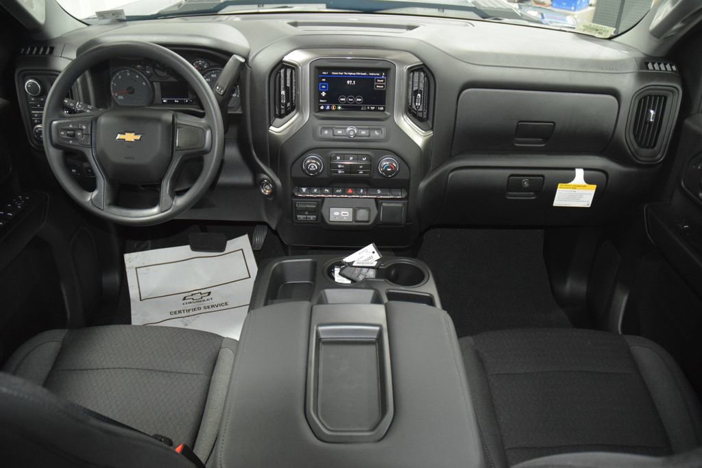 New 2026 Chevrolet Silverado 2500 Custom w/ Custom Value Package AWD/4WD image 32