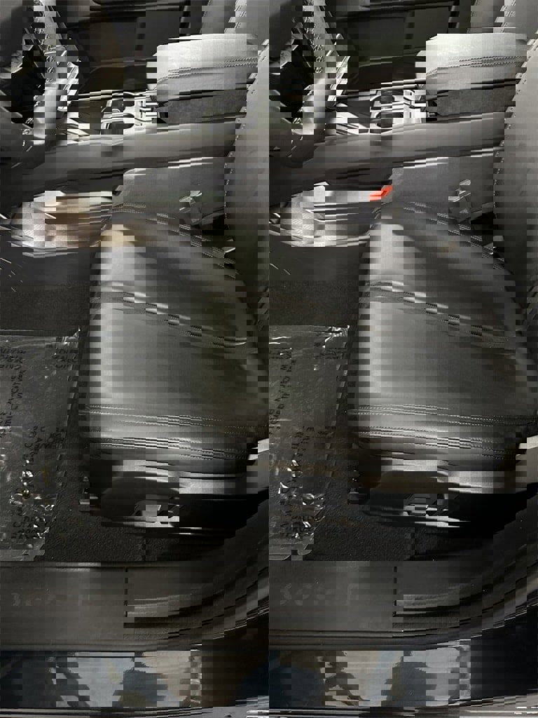 Used 2023 Fisker Ocean Ultra image 14