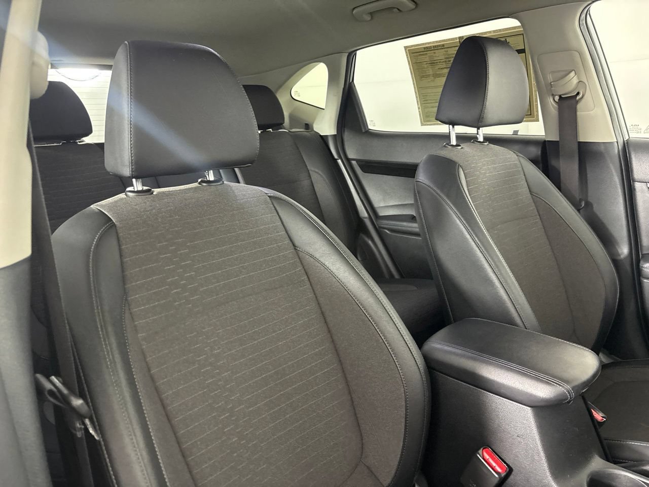 Used 2022 Kia Seltos S FWD image 26
