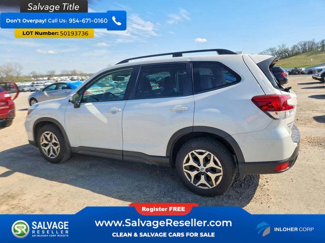 Used 2021 Subaru Forester Premium AWD/4WD image 3