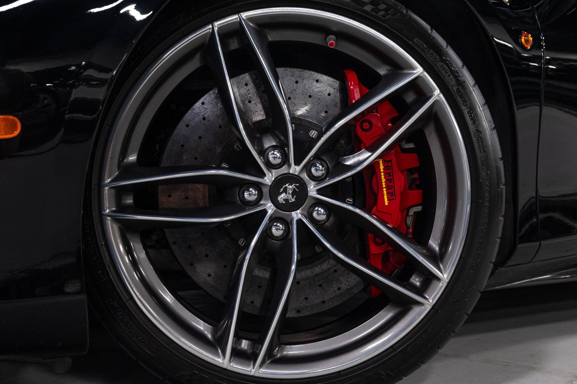 Used 2016 Ferrari 488 Spider RWD image 73