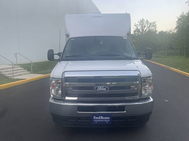 New 2026 Ford E-350 and Econoline 350 Super Duty w/ Power Equipment Group image 2