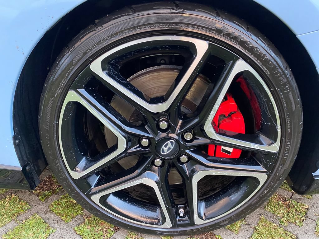 Certified 2022 Hyundai Veloster N FWD image 27