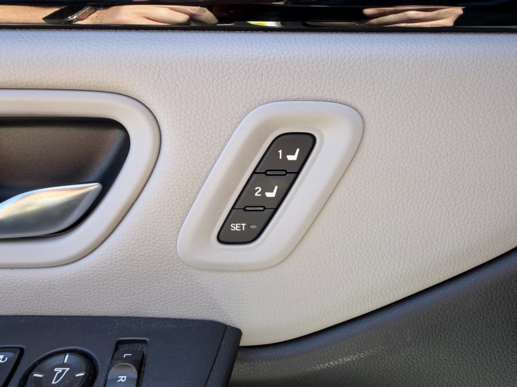 Used 2024 Honda Pilot EX-L image 31