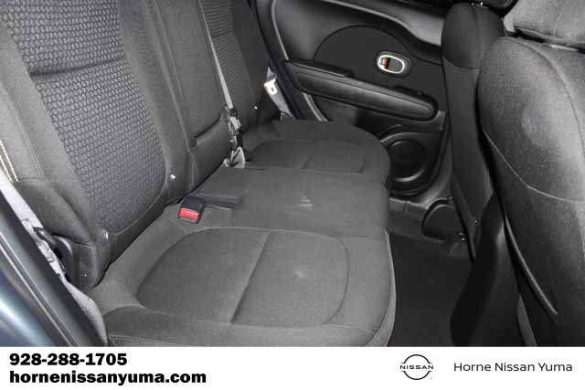 Used 2014 Kia Soul + image 7