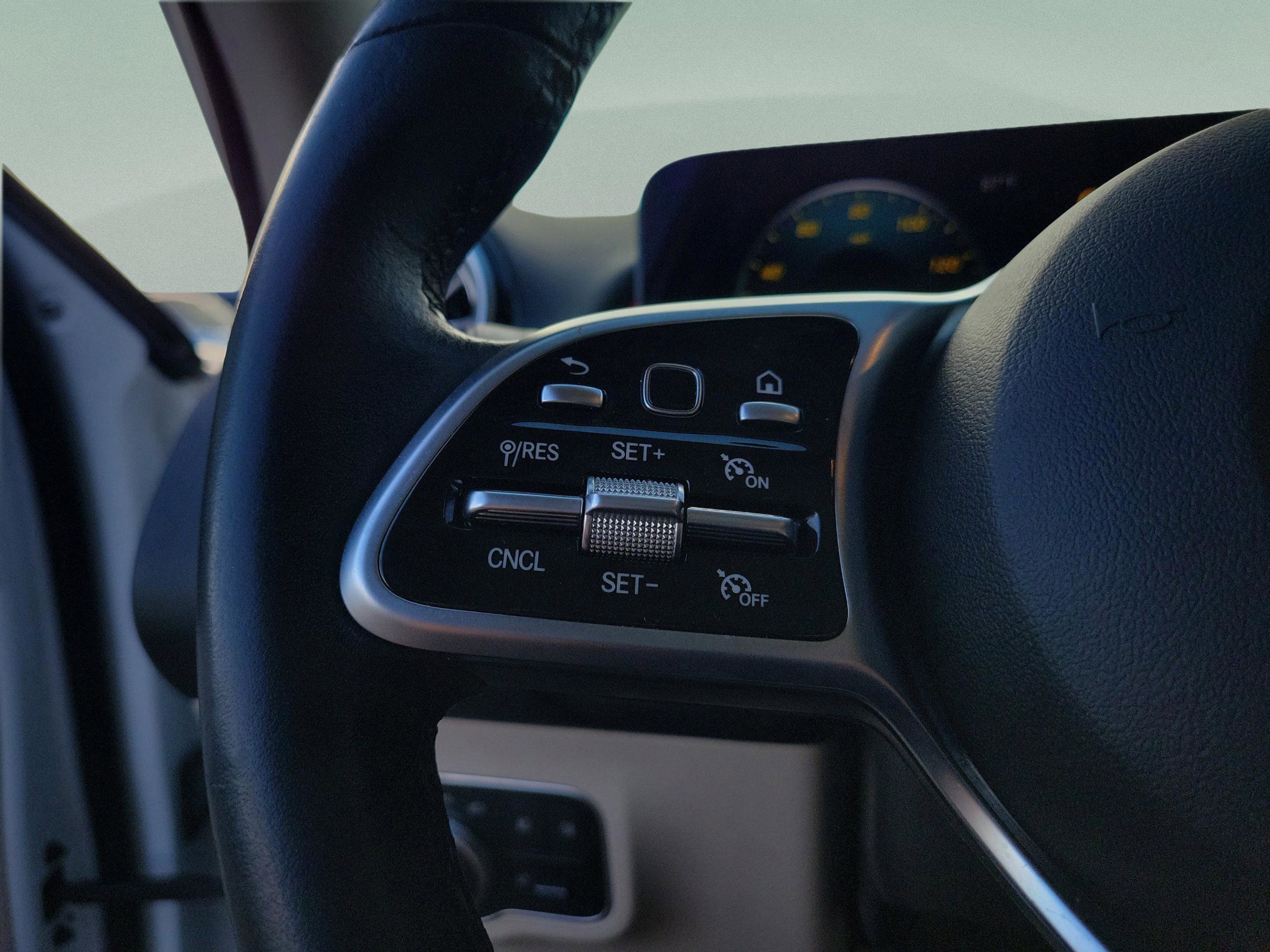 Certified 2022 Mercedes-Benz GLB 250 image 24