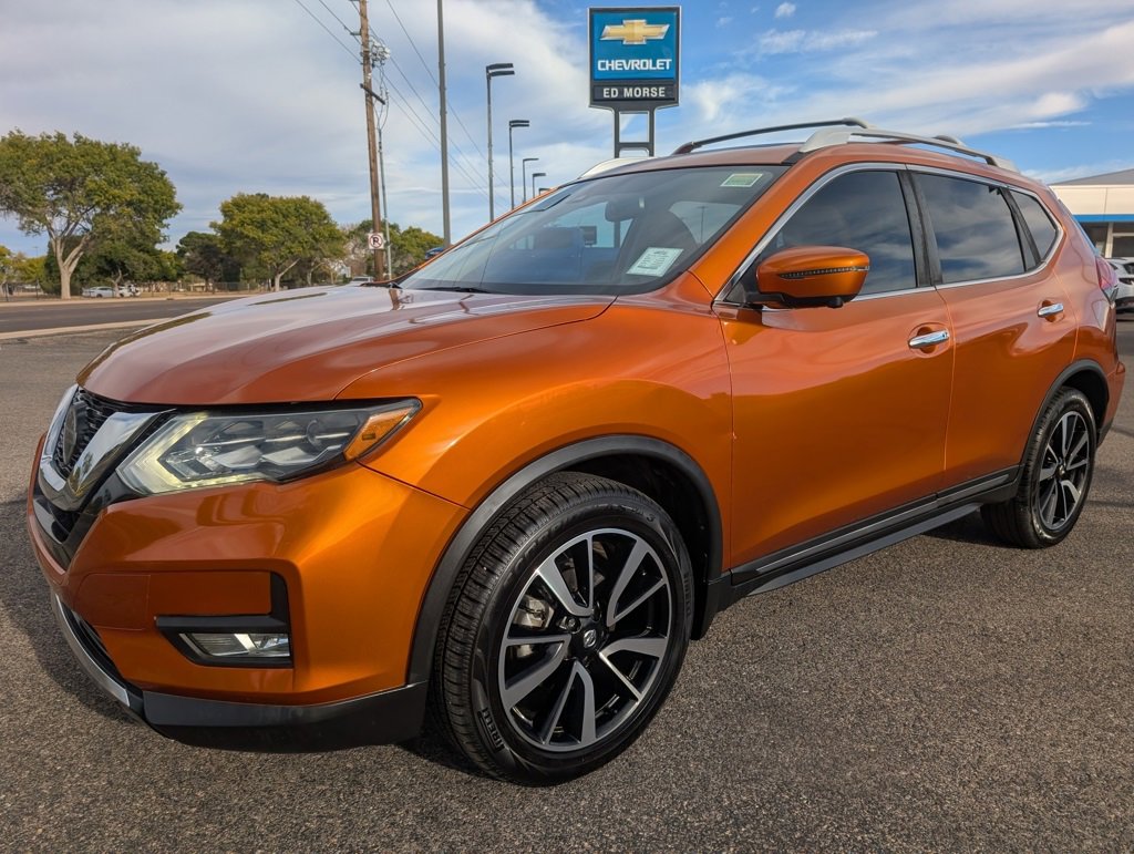 Used 2018 Nissan Rogue SL w/ Premium Package