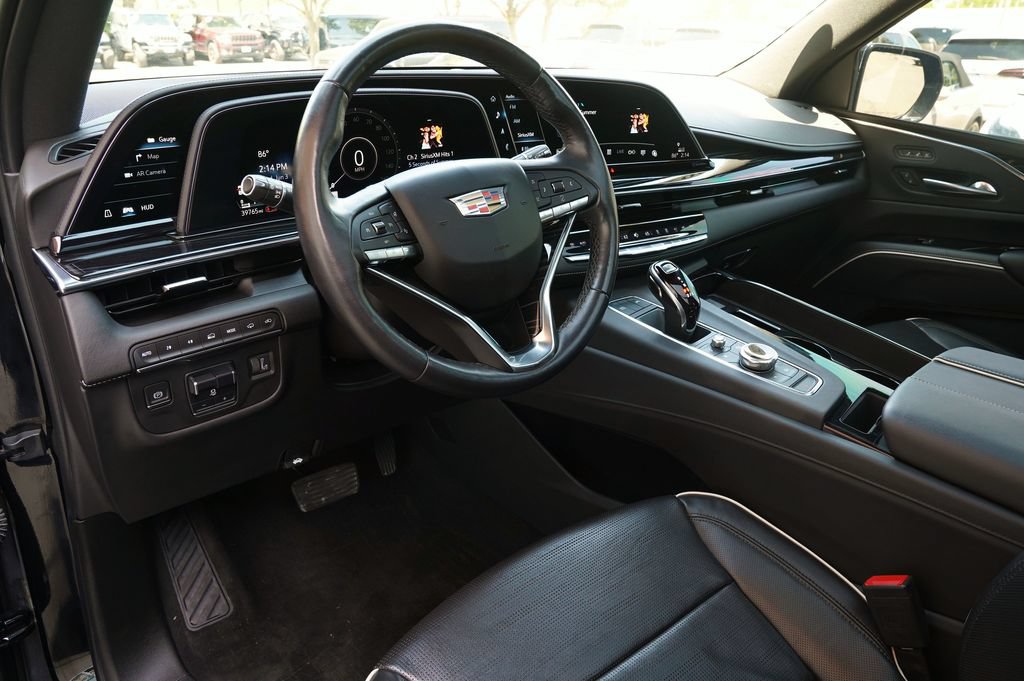 Used 2022 Cadillac Escalade Sport w/ Touring Package AWD/4WD image 15