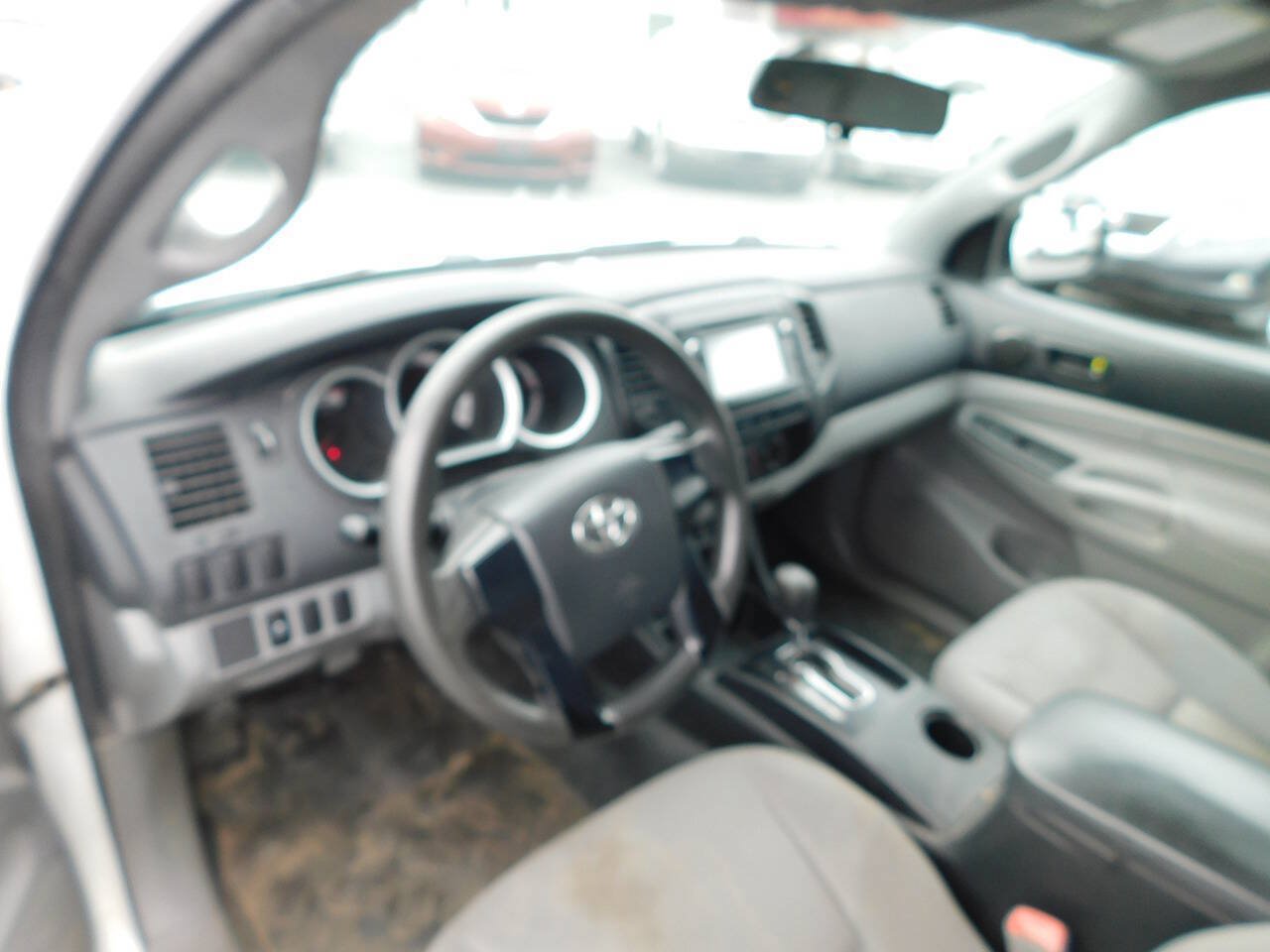 Used 2014 Toyota Tacoma 2WD Access Cab image 14