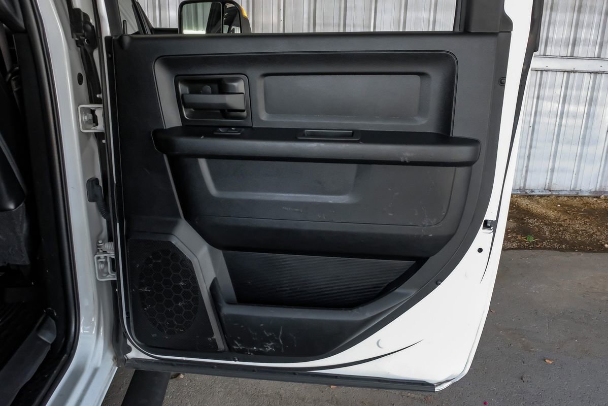 Used 2022 RAM 3500 Tradesman w/ Chrome Appearance Group image 47