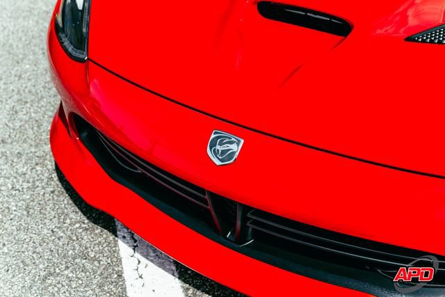 Used 2015 Dodge Viper SRT-10 RWD image 24