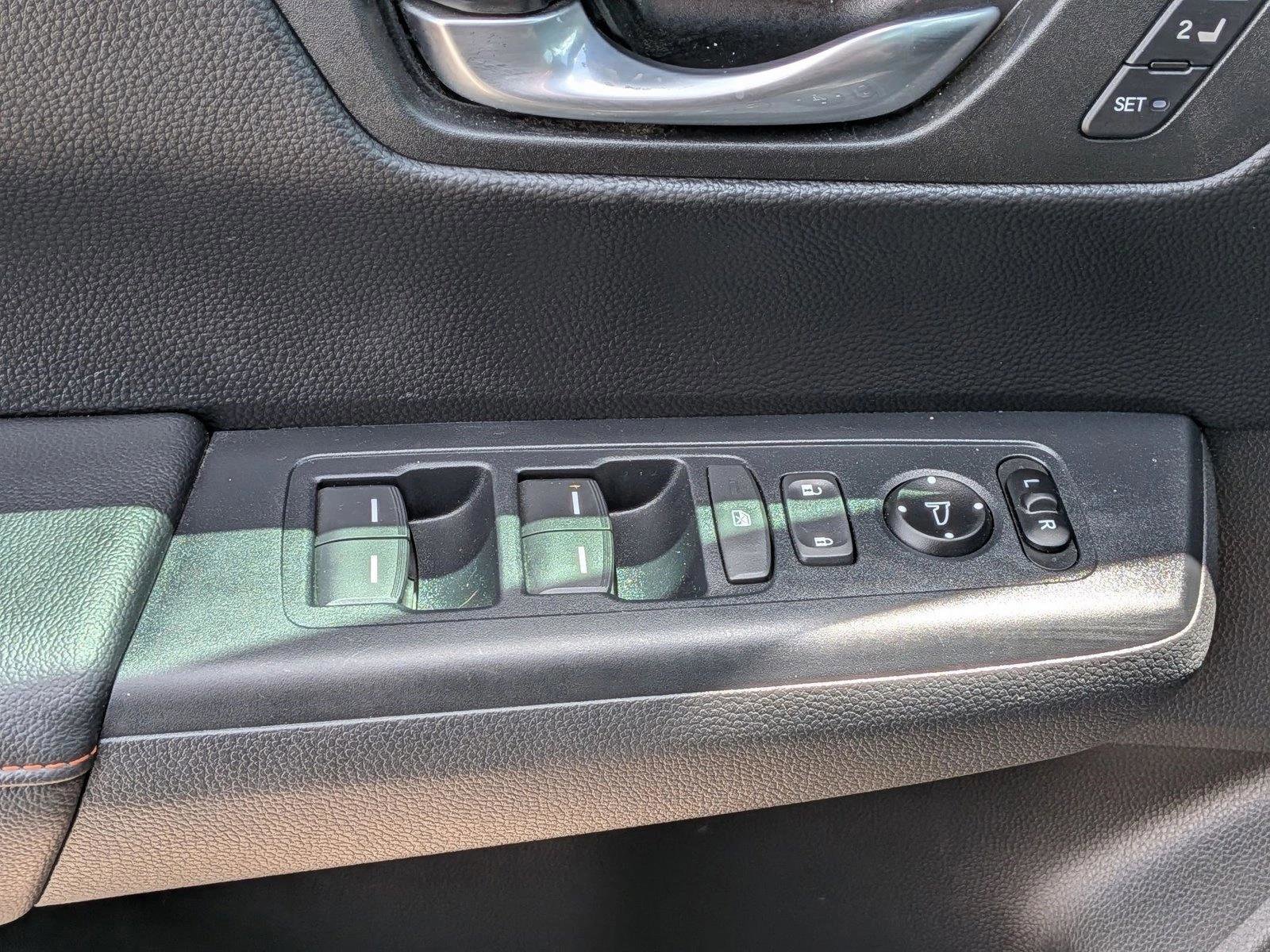 Used 2024 Honda CR-V Sport-L image 12