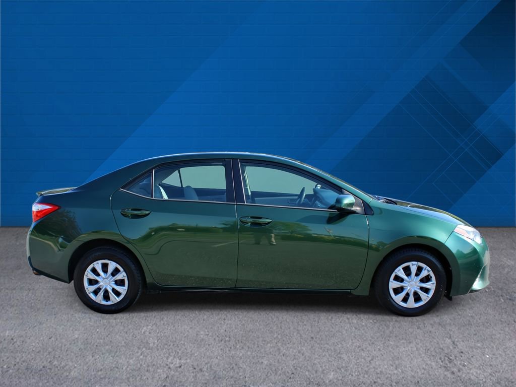 Used 2016 Toyota Corolla LE image 10