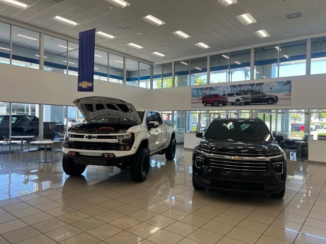 Used 2017 Chevrolet Cruze LT w/ Convenience Package image 8