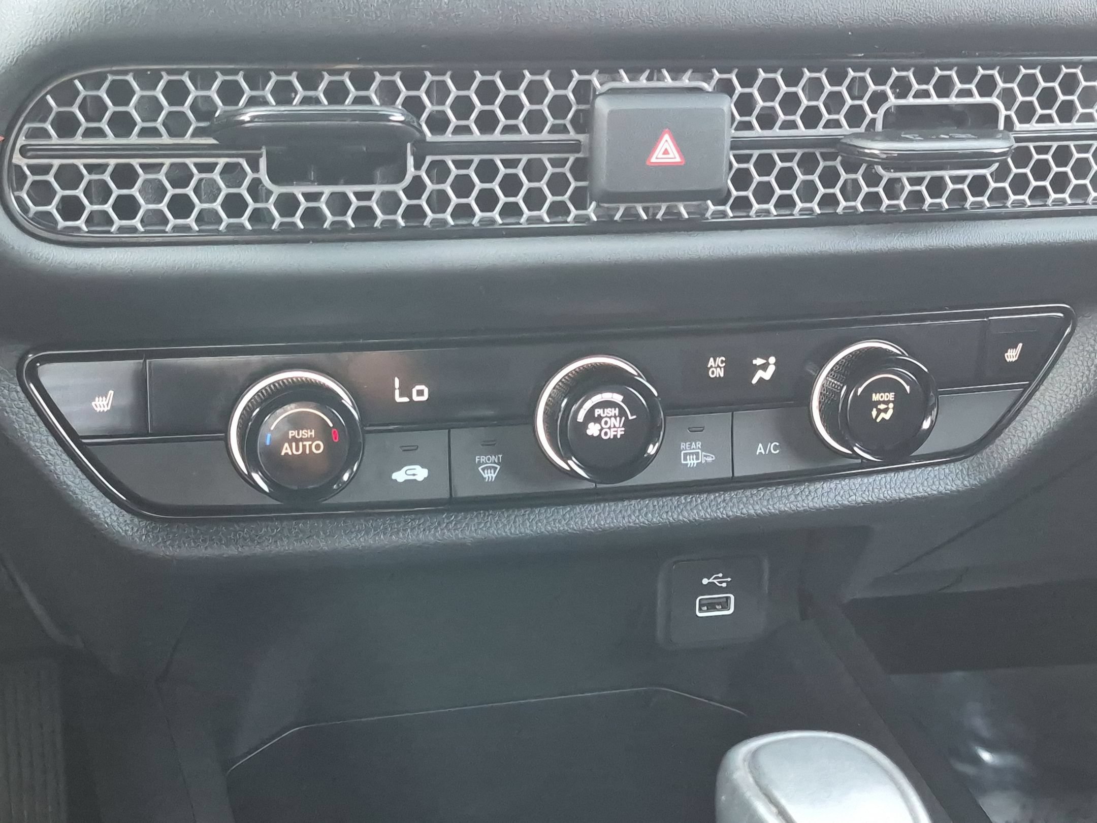 Certified 2025 Honda HR-V Sport image 22