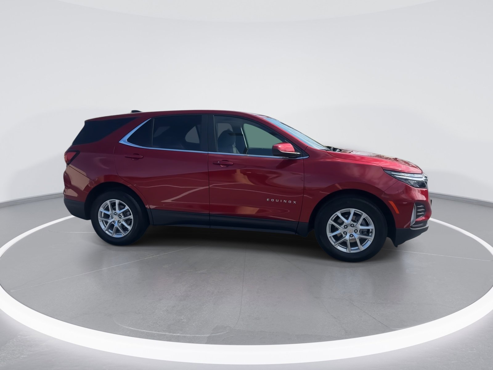 Used 2024 Chevrolet Equinox LT w/ LPO, Floor Liner Package image 10