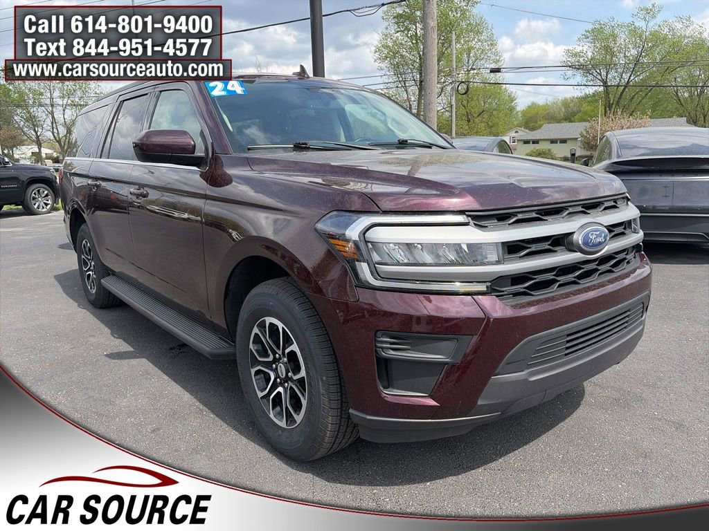 Used 2024 Ford Expedition Max XLT AWD/4WD image 3