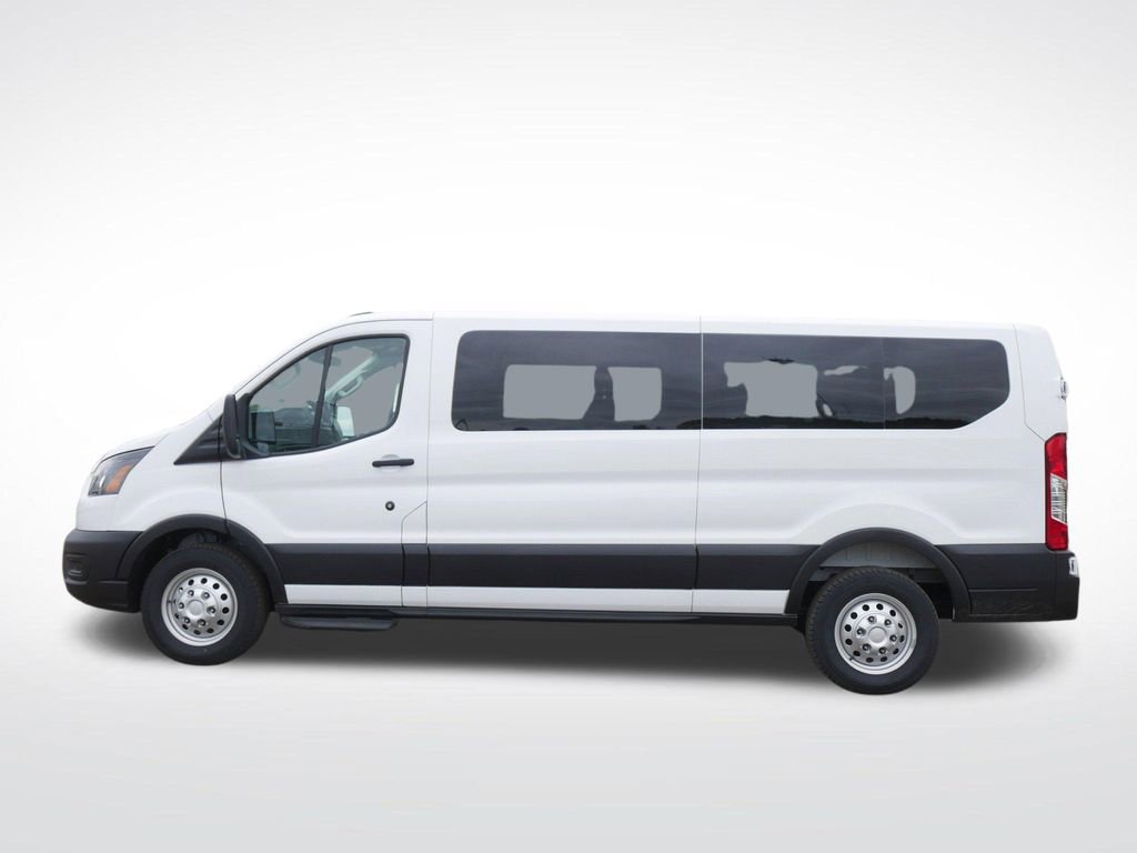 New 2026 Ford Transit 350 148 Low Roof Wagon AWD image 7