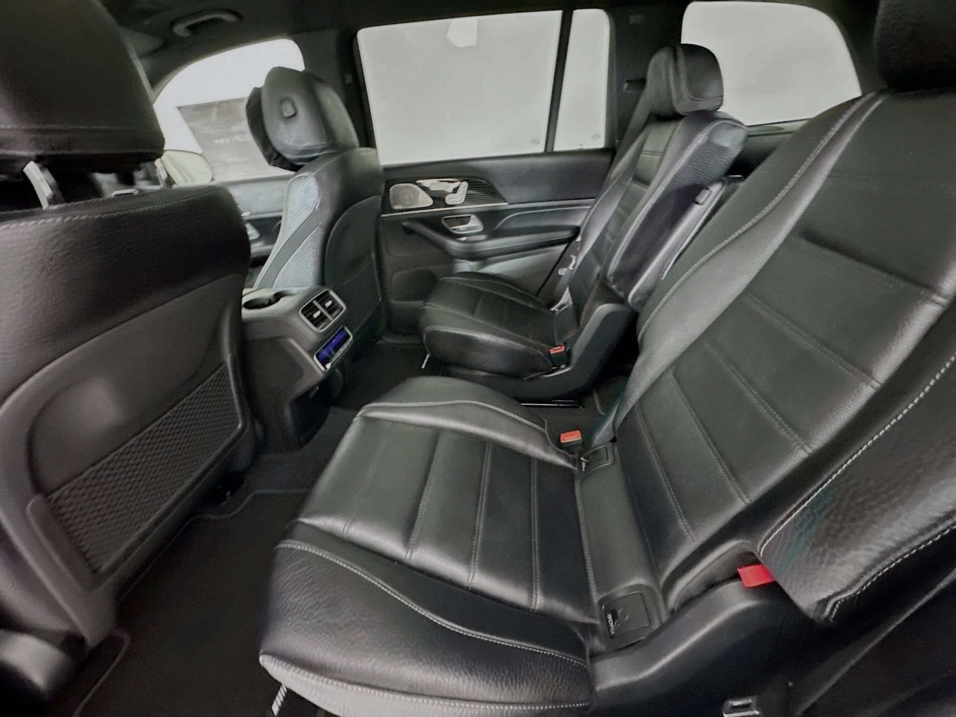 New 2026 Mercedes-Benz GLS 580 4MATIC image 27
