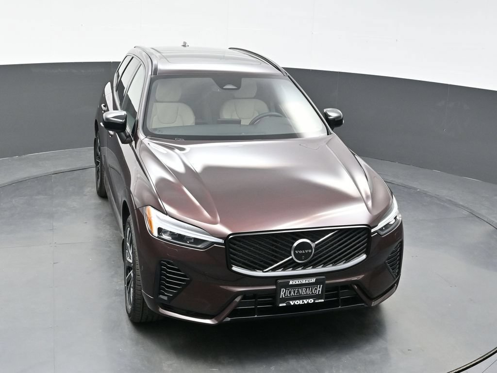 New 2026 Volvo XC60 T8 Plus w/ Climate Package AWD/4WD image 28