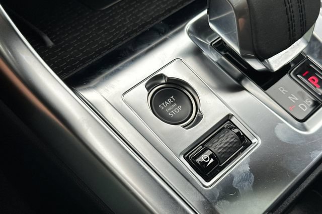 Certified 2024 Jaguar XF R-Dynamic SE AWD/4WD image 21