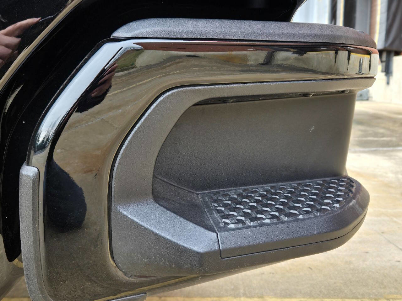 Used 2025 GMC Sierra 1500 Elevation w/ Elevation Premium Package image 11