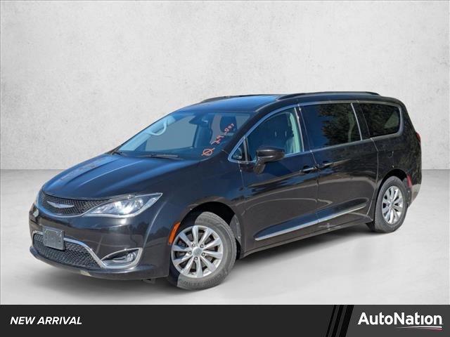 Used 2017 Chrysler Pacifica Touring-L